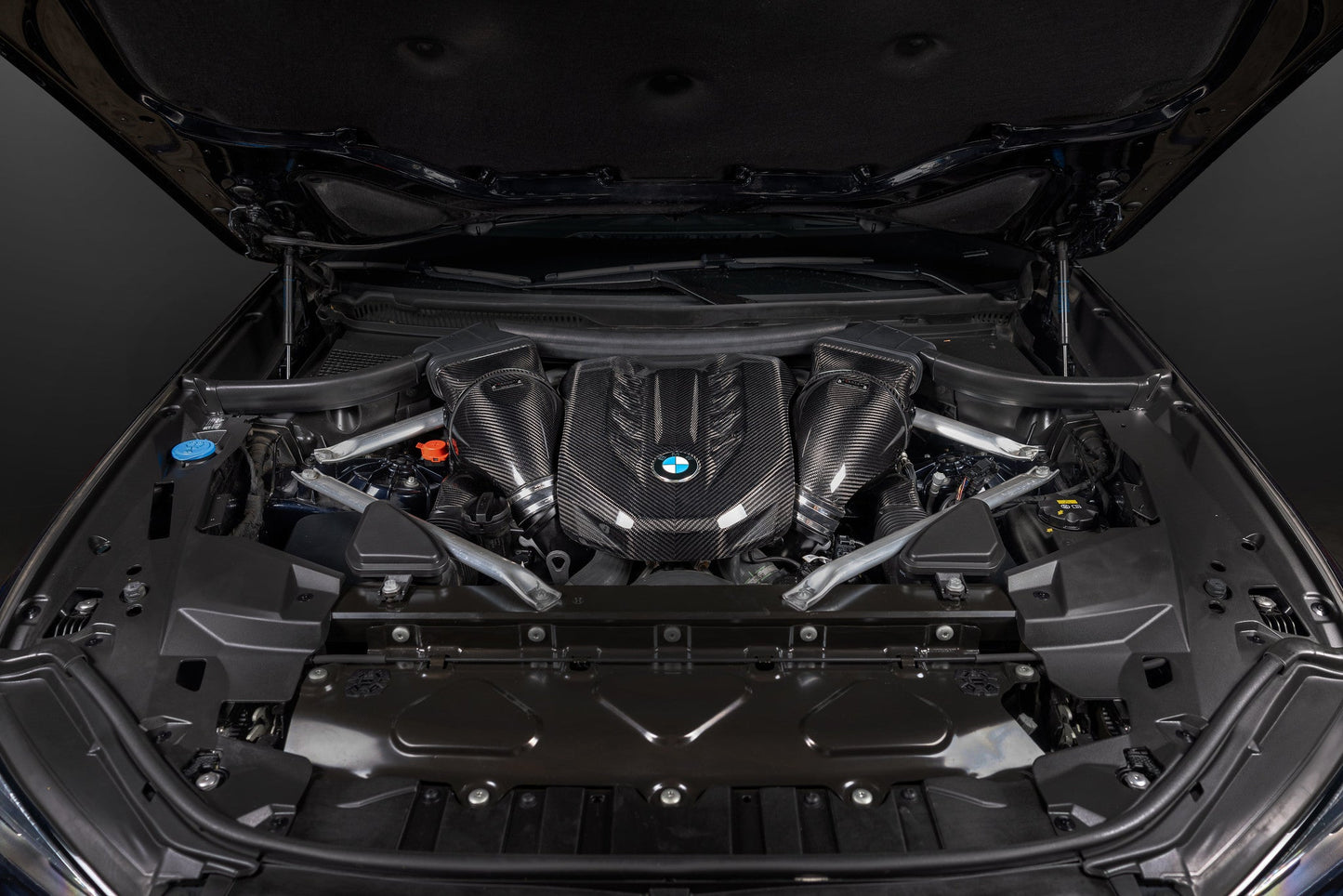 Eventuri Gloss Carbon Fibre Intake System - BMW G05 X5 M50i | G06 X6 M50i - Evolve Automotive