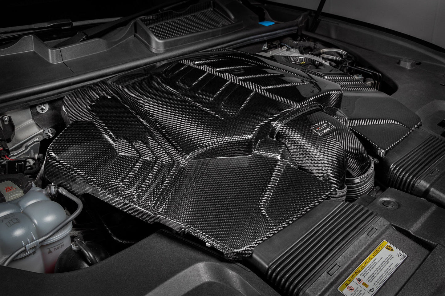 Eventuri Carbon Fibre Intake System - Porsche Cayenne GTS (2020+) | Turbo S (2019+) - Evolve Automotive